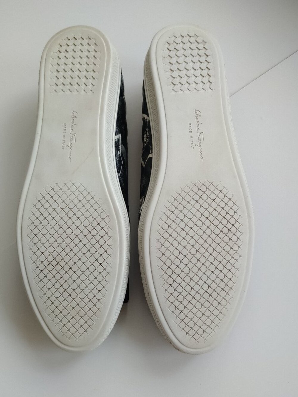 Ferragamo Rufina Floral Quilted Leather Ballerina Sneaker Flats 9C - Picture 9 of 13